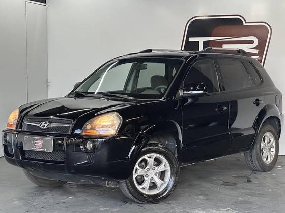 HYUNDAI TUCSON 2.0 MPFI GL 16V 142CV 2WD GASOLINA 4P AUTOMÁTICO